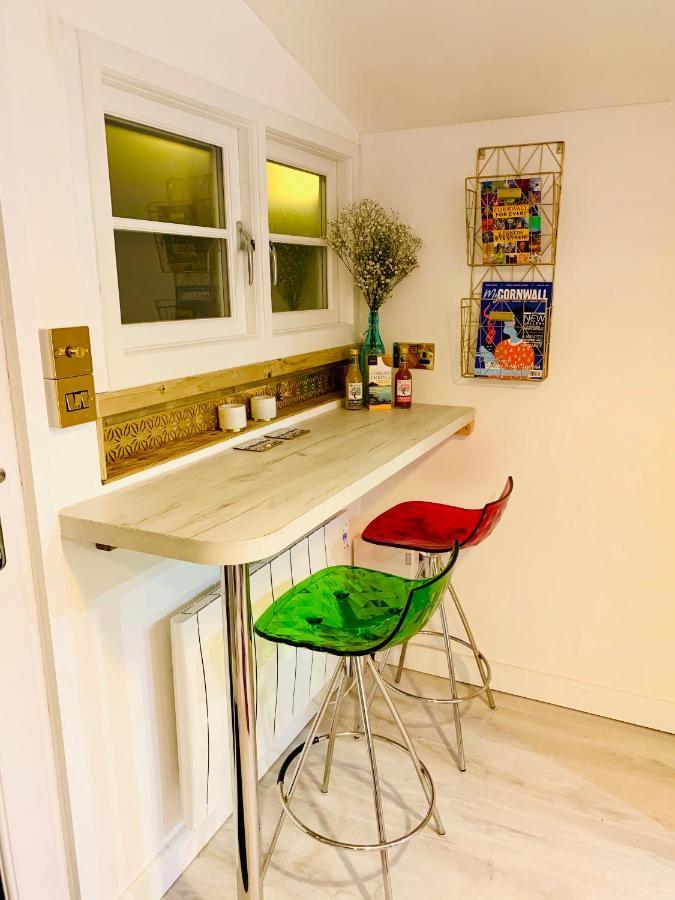 Shine Chalet - Unique & Comfortable Accommodation Redruth Εξωτερικό φωτογραφία